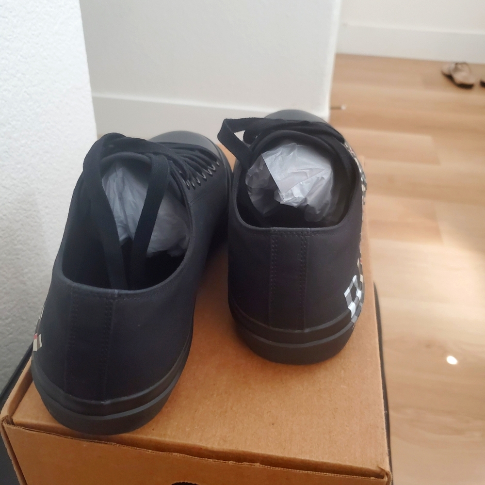 BURBERRY Black Canvas Larkhall Sneakers Size 43.5. - Picture 11 of 13